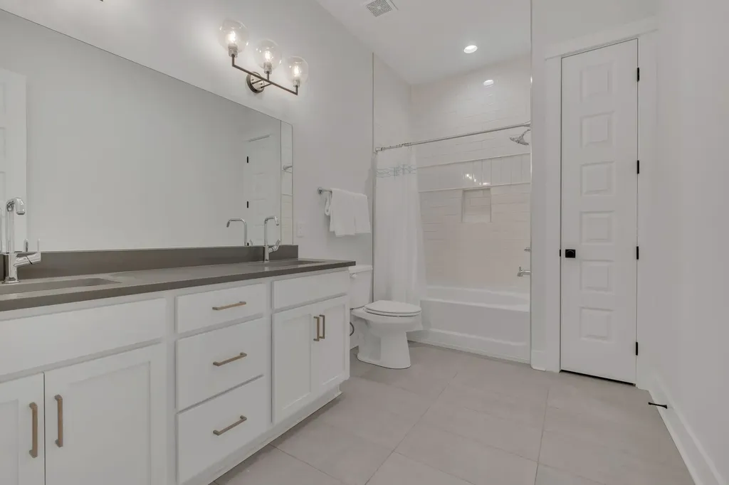 100B Oceola Avenue Nashville TN 37209