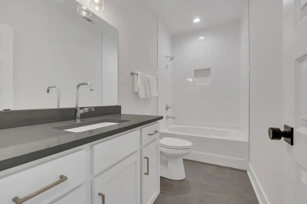 100B Oceola Avenue Nashville TN 37209