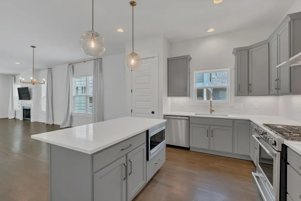 100B Oceola Avenue Nashville TN 37209