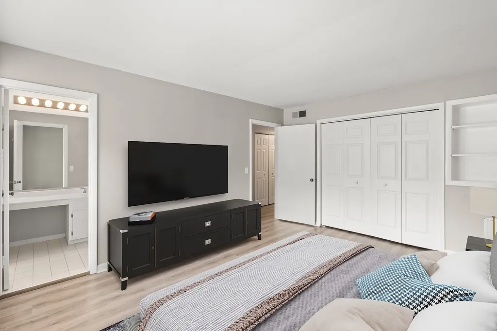 3000 Hillsboro Pike Nashville TN 37215