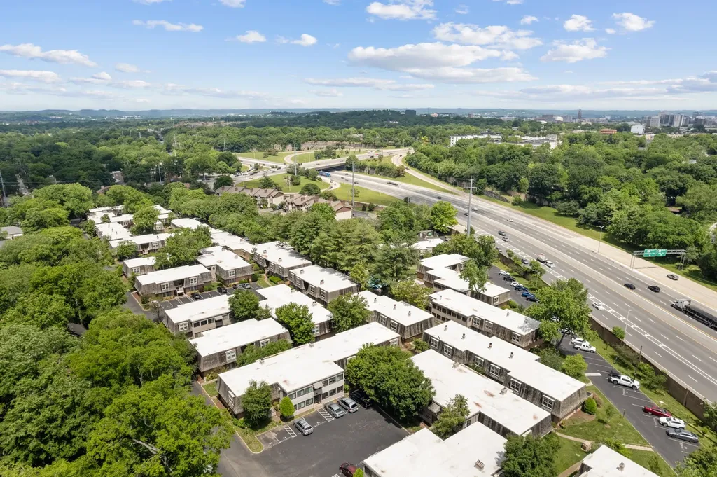 3000 Hillsboro Pike Nashville TN 37215