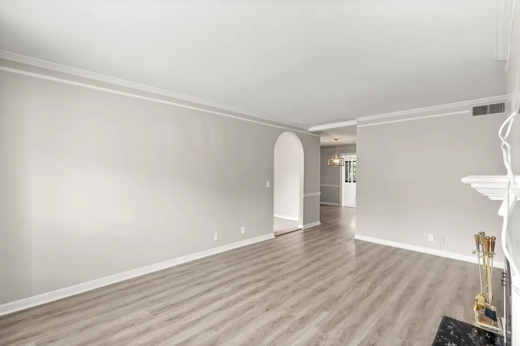 3000 Hillsboro Pike Nashville TN 37215