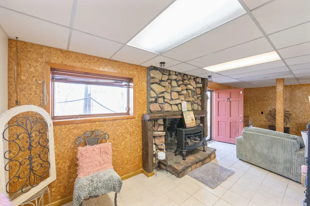 240 Birdsong Lane Parsons TN 38363