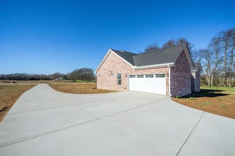 130 Belvedere Circle Savannah TN 38372