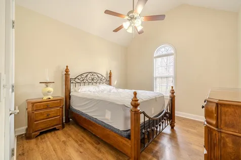 45 Dalton Cove Savannah TN 38372