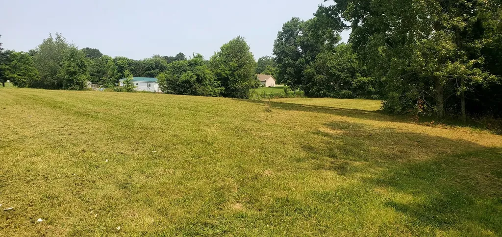 1171 Highway 52 W Portland TN 37148