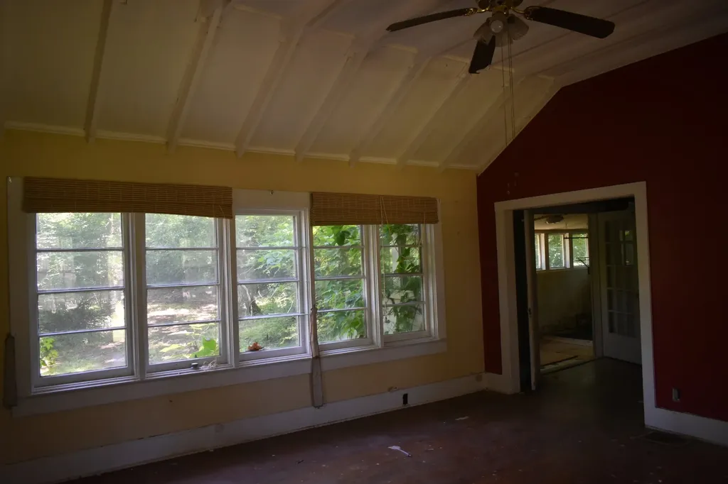 143 Hillcrest Drive Madison TN 37115