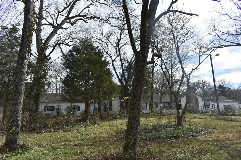 209 Hillcrest Drive Madison TN 37115
