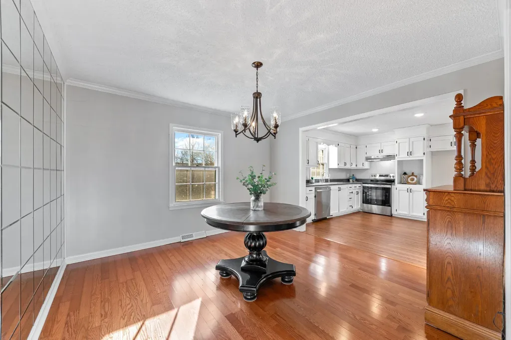 731 Maynard Lane Columbia TN 38401