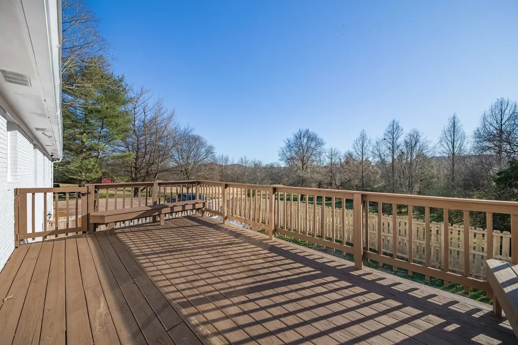 731 Maynard Lane Columbia TN 38401