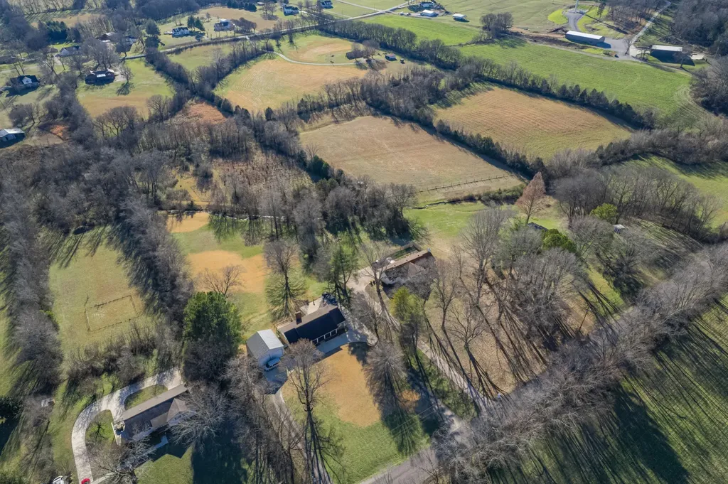 731 Maynard Lane Columbia TN 38401