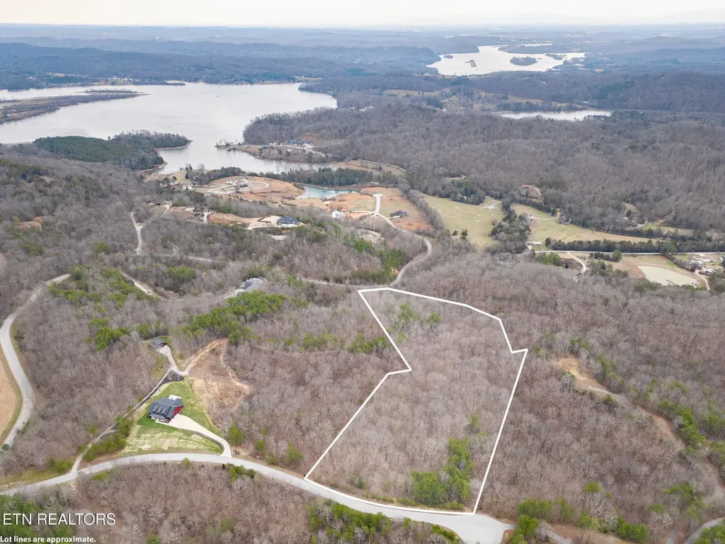 205 Reserve Point Kingston TN 37763