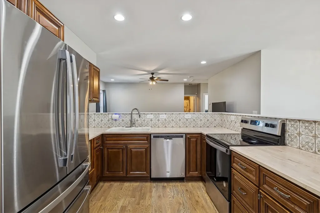 9681 Bud Qurriel Road Bon Aqua TN 37025