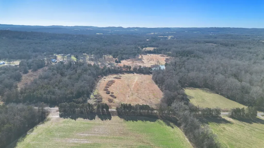 2265 Holly Grove Road Lewisburg TN 37091