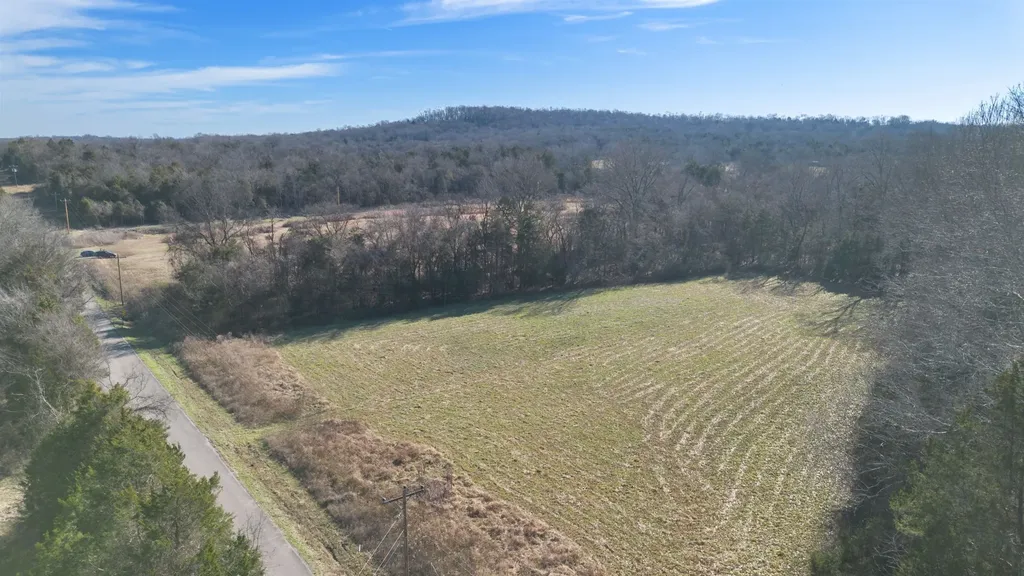 2265 Holly Grove Road Lewisburg TN 37091