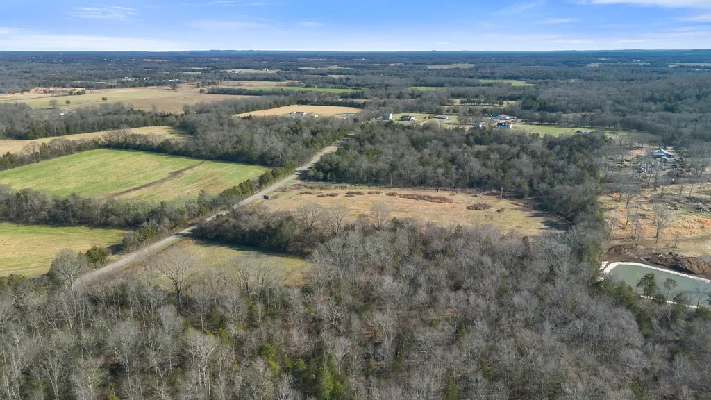 2265 Holly Grove Road Lewisburg TN 37091