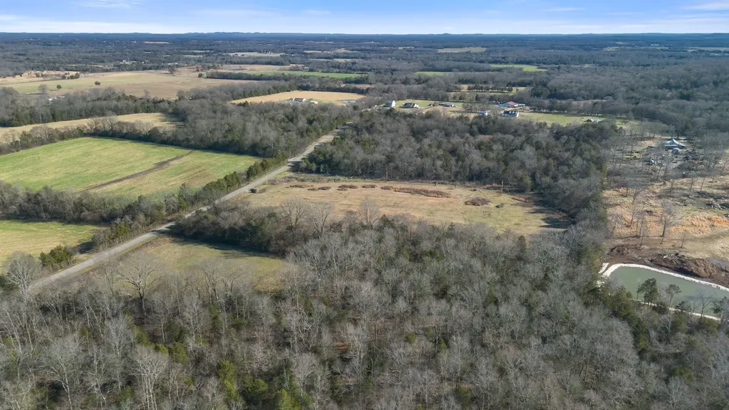 2265 Holly Grove Road Lewisburg TN 37091
