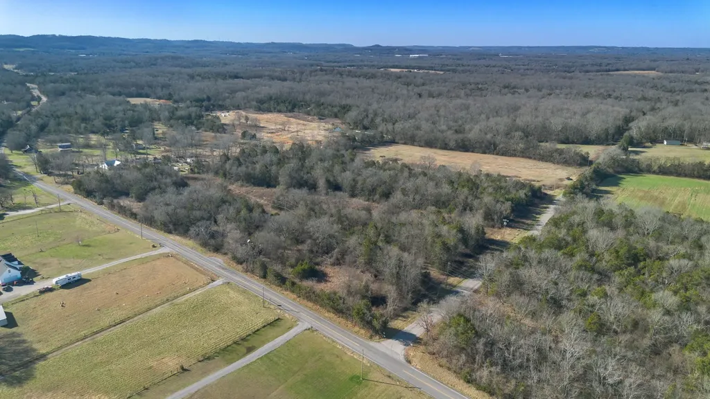 2265 Holly Grove Road Lewisburg TN 37091