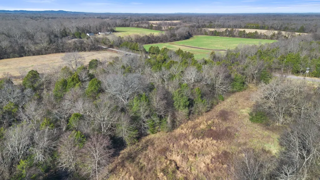 2265 Holly Grove Road Lewisburg TN 37091