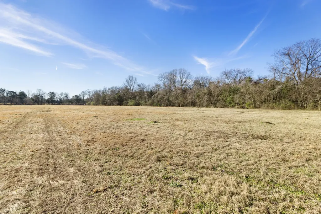 2265 Holly Grove Road Lewisburg TN 37091