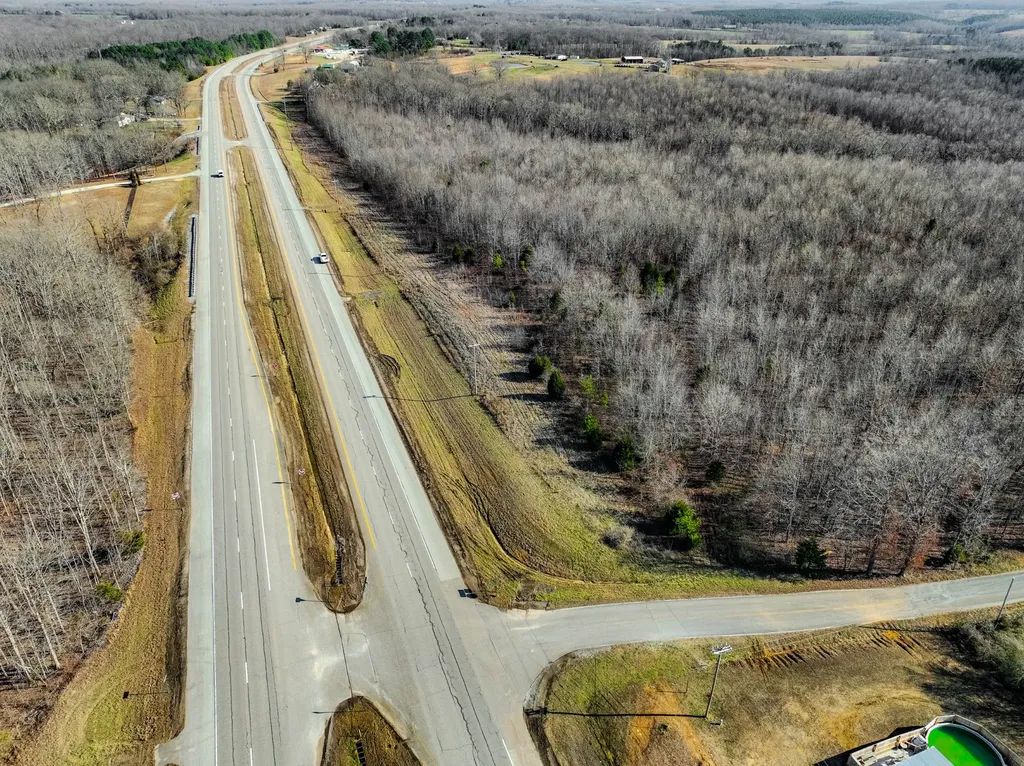 0 Lawrenceburg Highway Lawrenceburg TN 38464