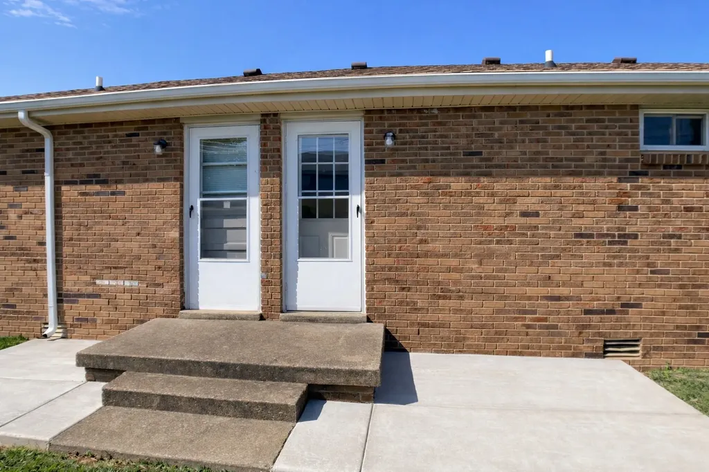 145 Tandy Drive Clarksville TN 37042