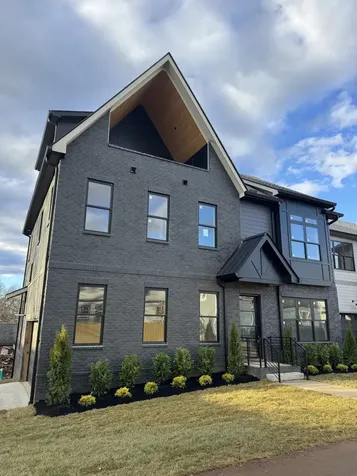 1311 61st Ave, N Nashville TN 37209