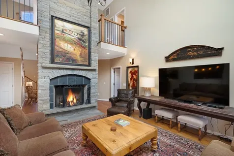 2046 Lakeshore Drive Monteagle TN 37356
