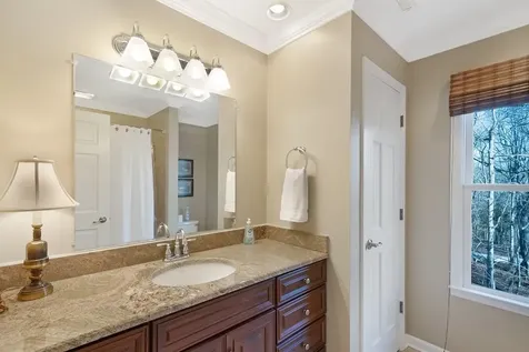 2046 Lakeshore Drive Monteagle TN 37356