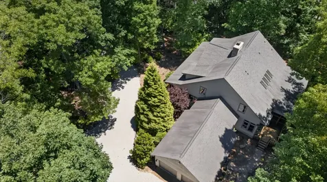2046 Lakeshore Drive Monteagle TN 37356