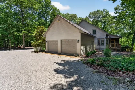 2046 Lakeshore Drive Monteagle TN 37356