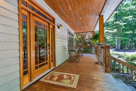 2046 Lakeshore Drive Monteagle TN 37356
