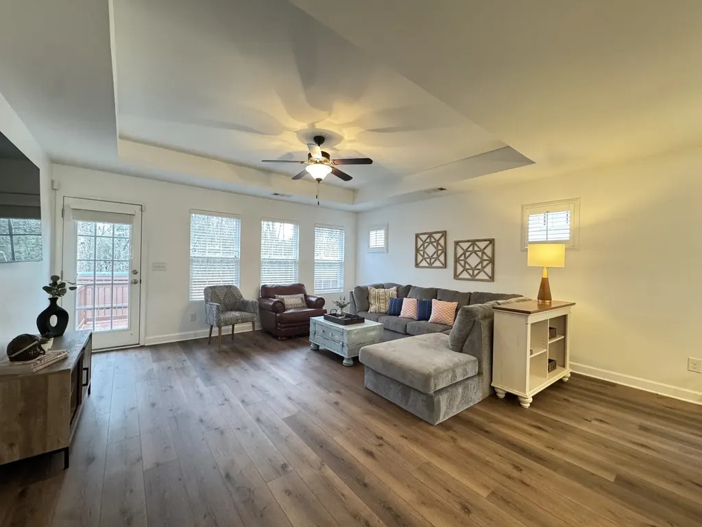 2422 Duxbury Drive Columbia TN 38401