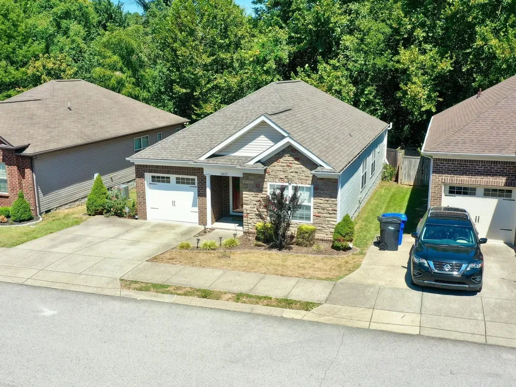 2422 Duxbury Drive Columbia TN 38401