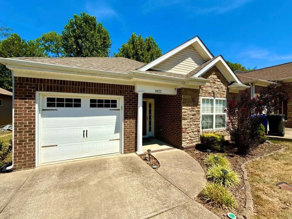 2422 Duxbury Drive Columbia TN 38401