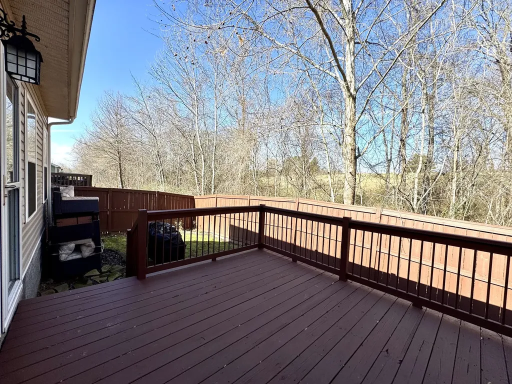 2422 Duxbury Drive Columbia TN 38401