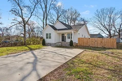 2509 Nunley Street Greenbrier TN 37073