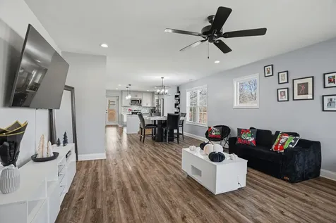 2509 Nunley Street Greenbrier TN 37073