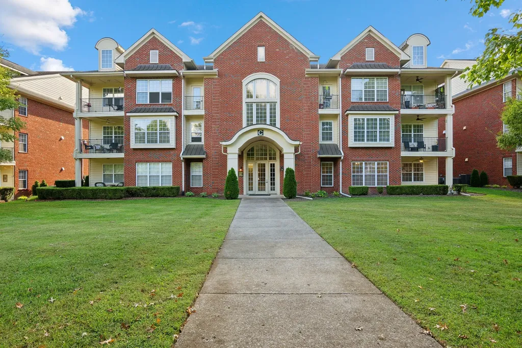 3201 Aspen Grove Drive Franklin TN 37067
