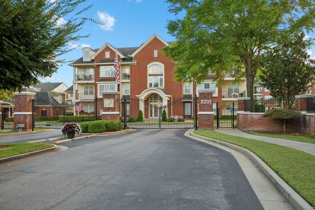 3201 Aspen Grove Drive Franklin TN 37067