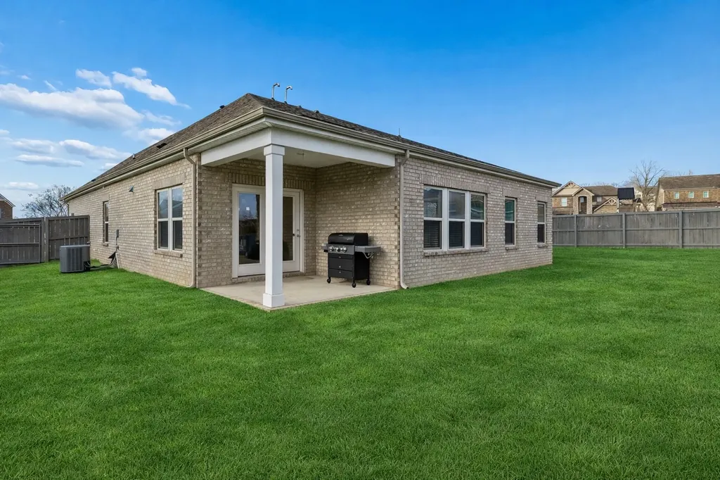 5105 Helmsdale Court Hermitage TN 37076