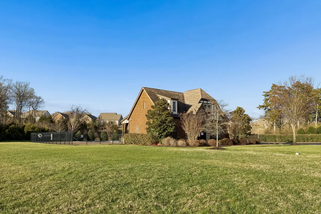 5105 Helmsdale Court Hermitage TN 37076