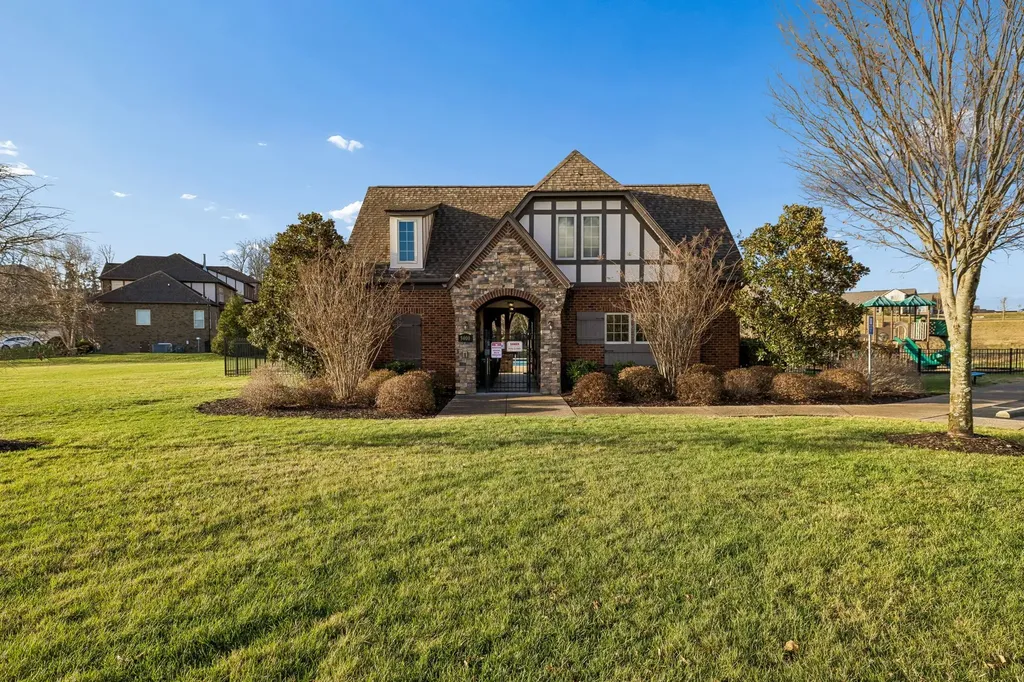 5105 Helmsdale Court Hermitage TN 37076