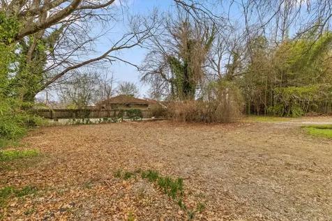 123 S Moore Road Chattanooga TN 37411