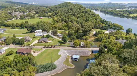 3237 Waterfront Drive Chattanooga TN 37419