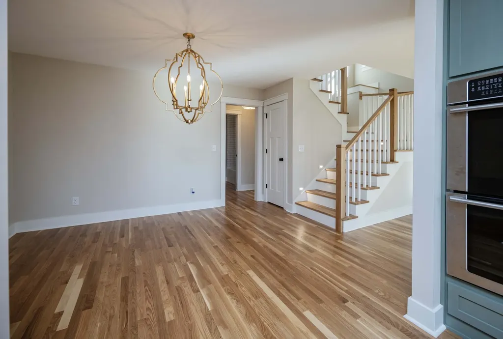 643 North Spring Street Mcminnville TN 37110