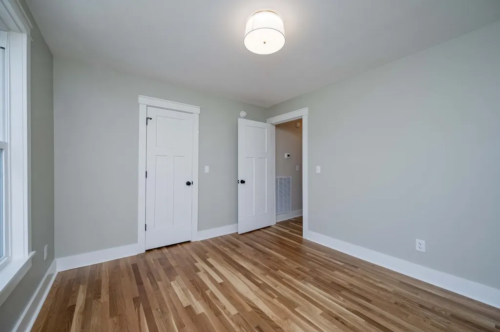 643 North Spring Street Mcminnville TN 37110