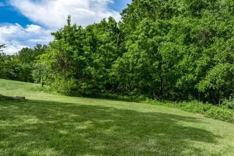 5675 Natchez Trace Road Franklin TN 37064