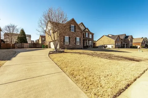 128 Rock Castle Drive Lebanon TN 37087