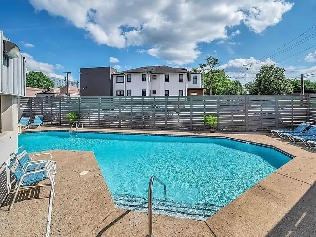 900 19th Ave, S Nashville TN 37212